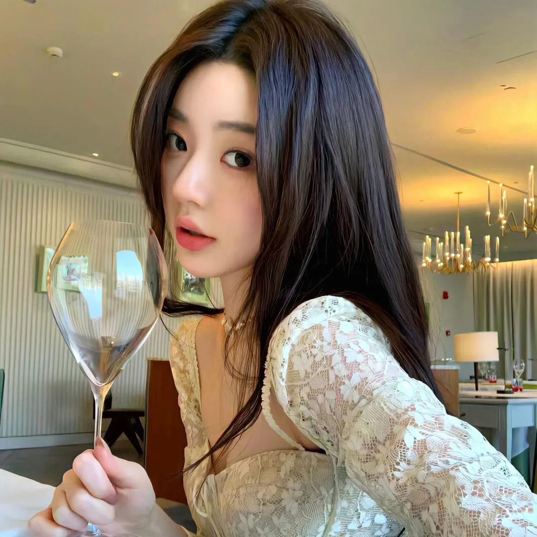 女王出山一局逆乾坤